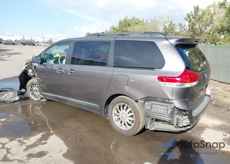 2012 Toyota Sienna Le из США, поврежденный, VIN 5TDKK3DC1CS228843